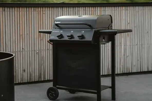 Gasgrill unter 100 Euro: Den San Fracisco 3 von Ender sichern Sie sich wieder exklusiv im Aldi-Onlineshop.