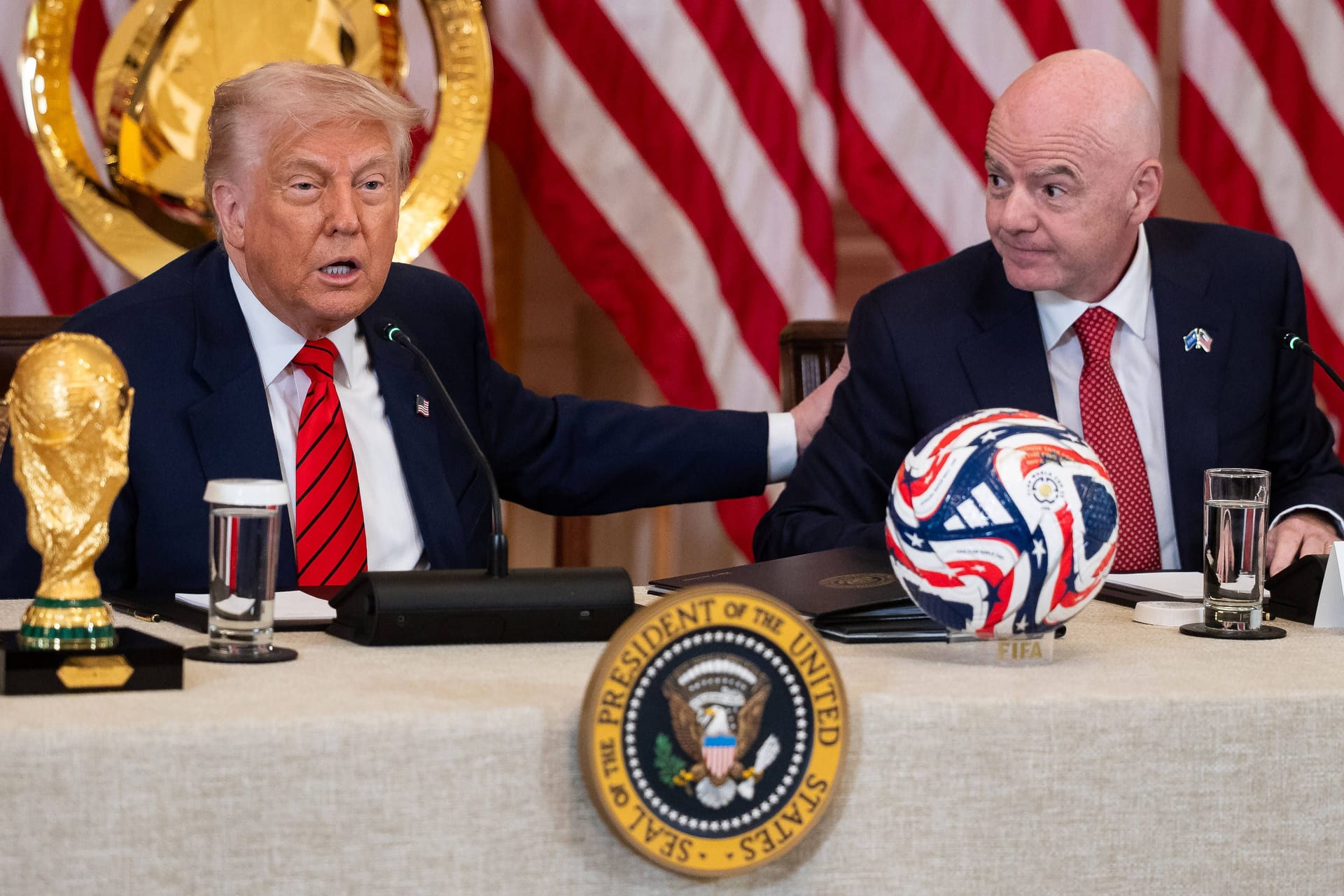Gianni Infantino (r.) neben Donald Trump: Fifa- und US-Präsident unter sich.