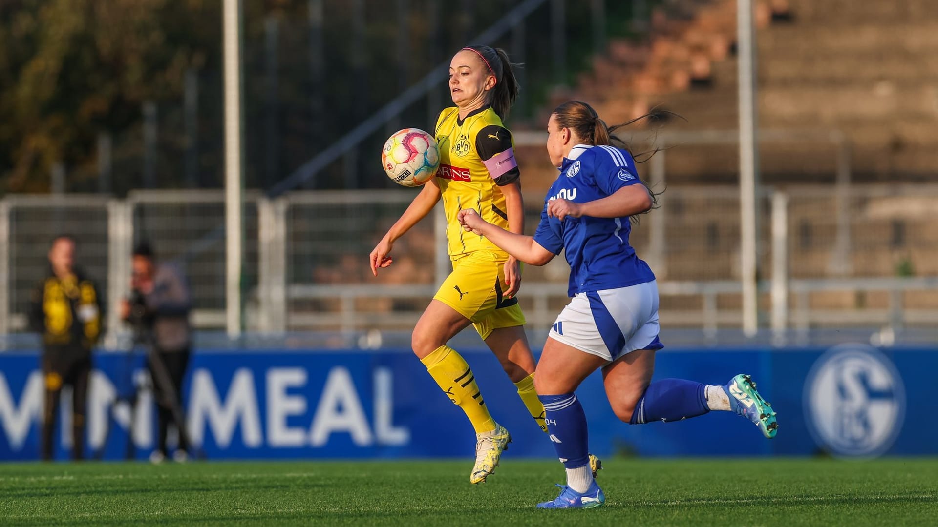 FC Schalke 04 - Borussia Dortmund FC Schalke 04 - Borussia Dortmund