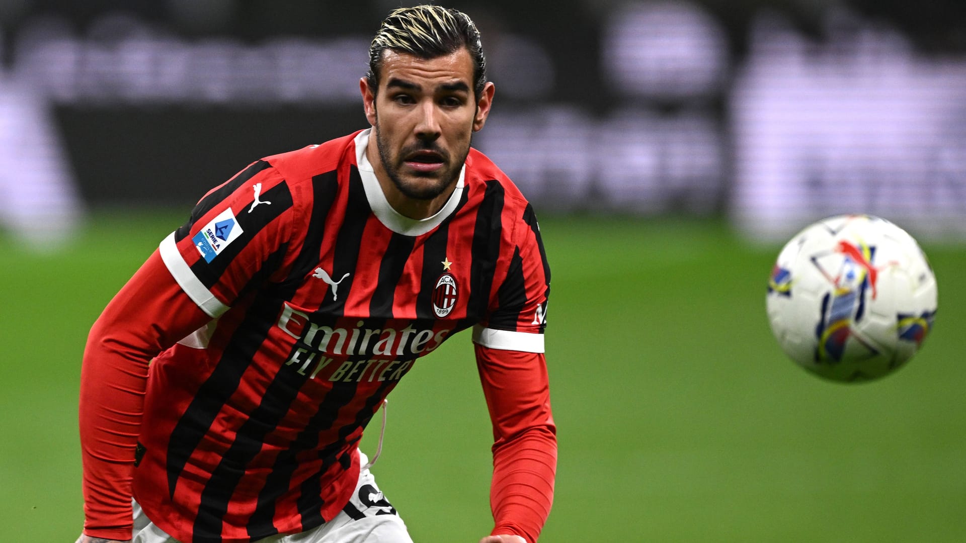 Théo Hernández: Der Franzose ist Vize-Kapitän bei Milan.