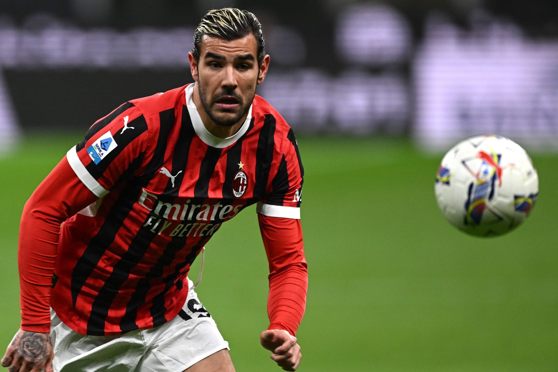 Théo Hernández: Der Franzose ist Vize-Kapitän bei Milan.