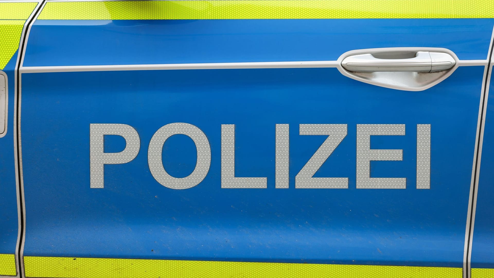 Symbolbild Streifenwagen