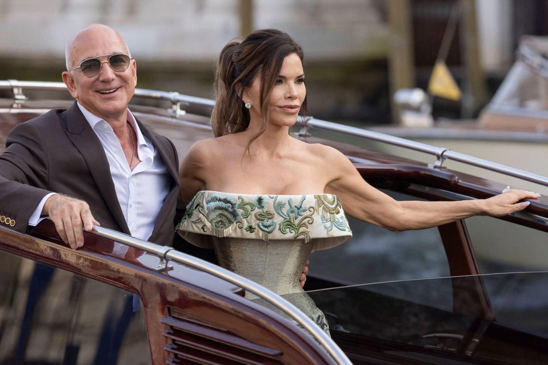 Jeff Bezos und Lauren Sánchez: Das Paar hat am Freitagabend geheiratet.