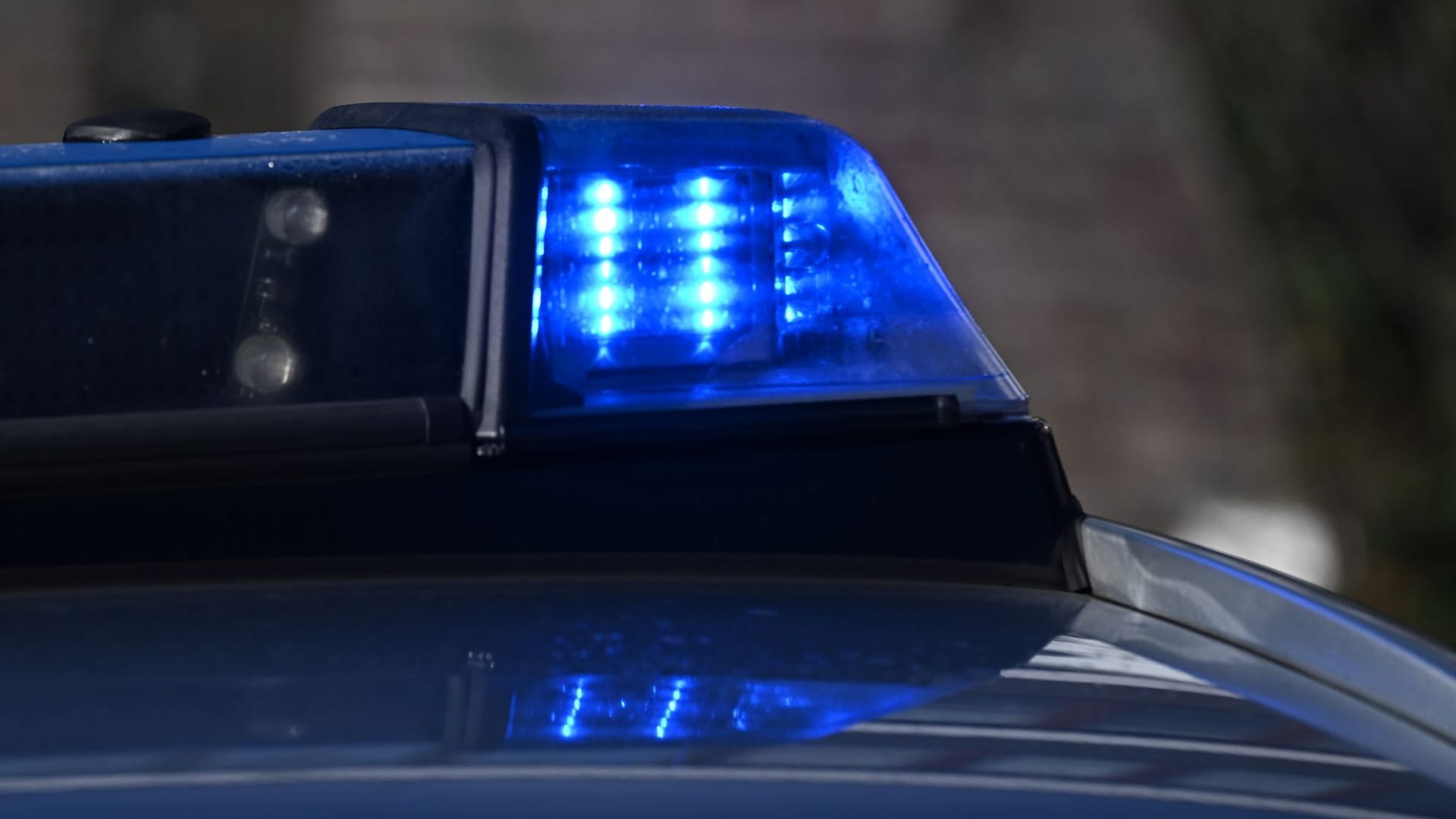 Polizei - Symbolbild Polizei - Symbolbild