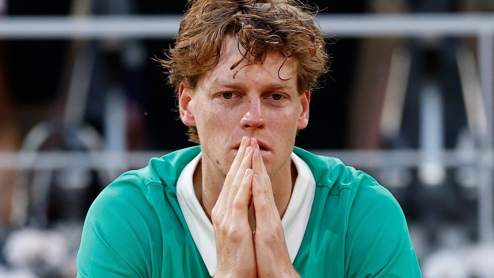 Komplett leer: Ein enttäuschter Jannik Sinner nach dem Match.