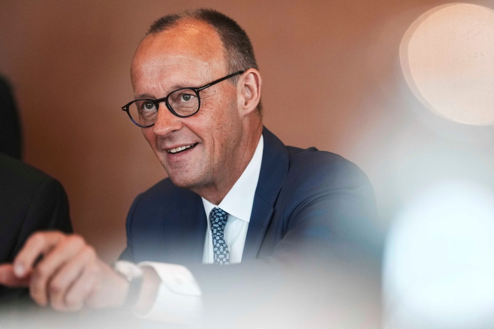 Bundeskanzler Friedrich Merz (CDU): Er will Herkunftsstaaten am Bundesrat vorbei als sicher einstufen.