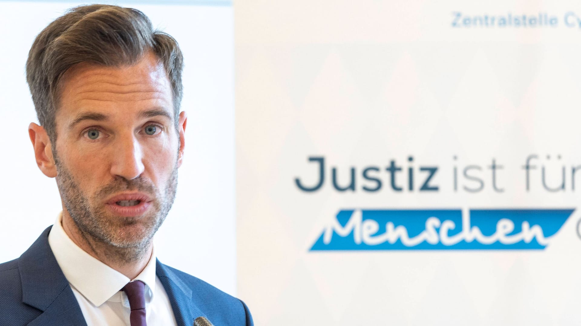 Spezialist für Verbrechen im Netz: Oberstaatsanwalt Nino Goldbeck leitet viele Ermittlungen wegen der weltweiten Betrugsmasche.