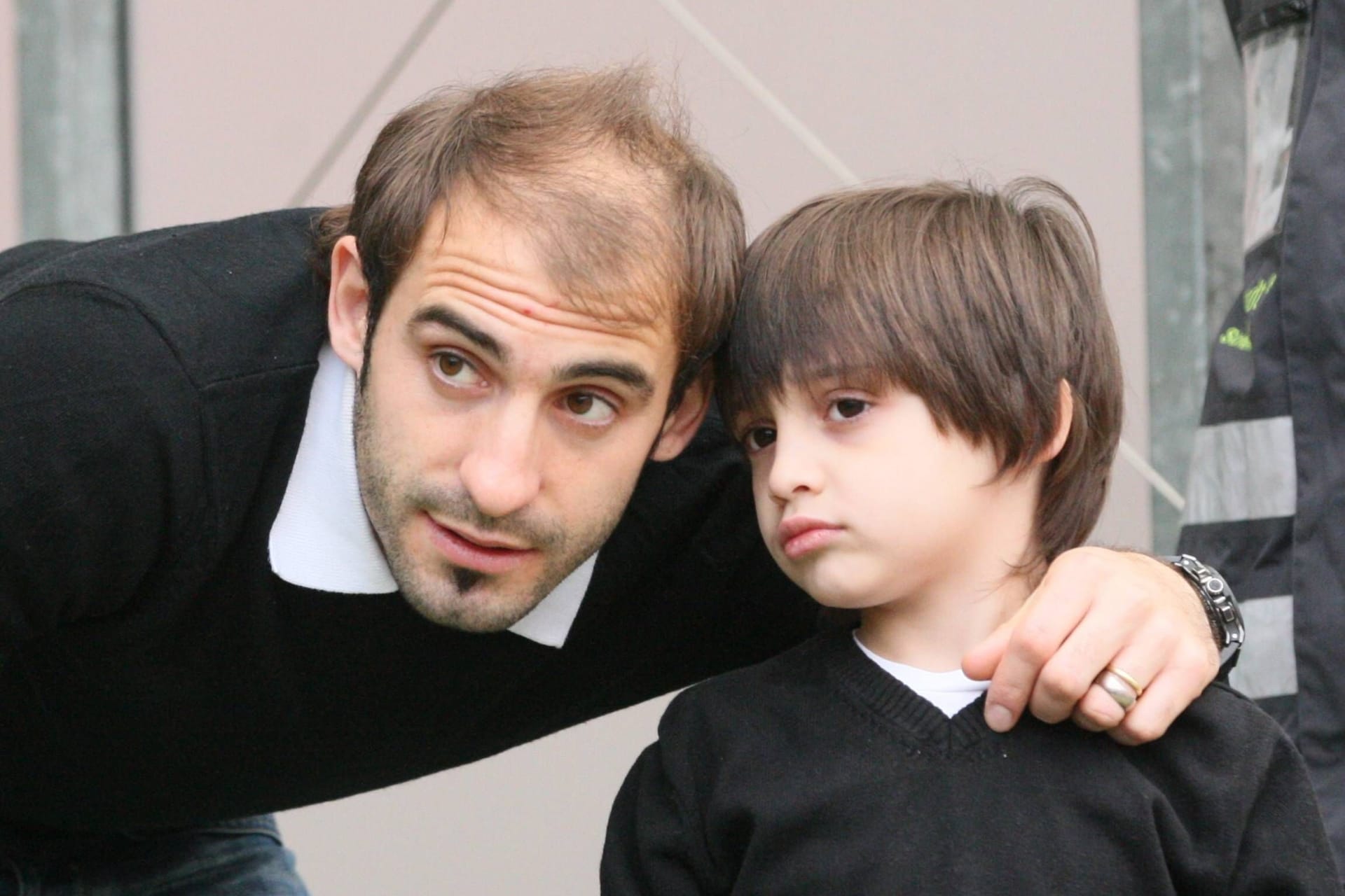 Club-Legende Javier Pinola mit seinem Sohn Luciano (Archivbild): Heute ist er bereits vollljährig.