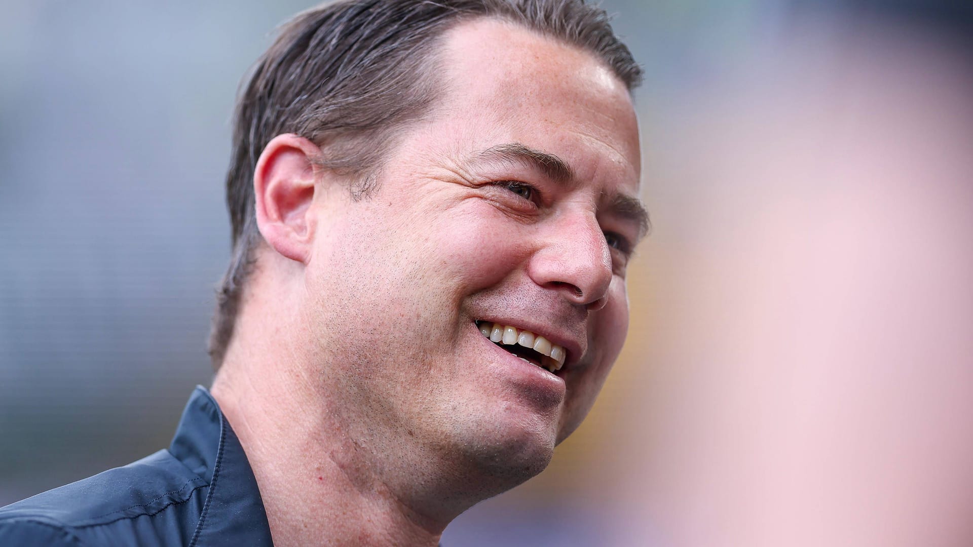 Lars Ricken: Dortmunds Geschäftsführer Sport darf sich womöglich bald über einen neuen Sponsor freuen.