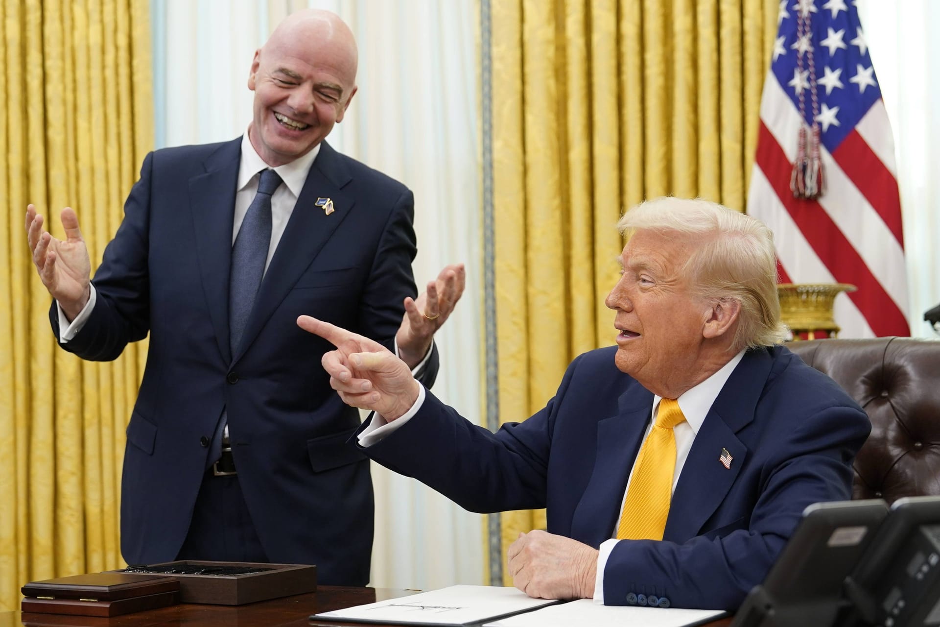 Gianni Infantino (l.) neben Donald Trump: Fifa- und US-Präsident unter sich.