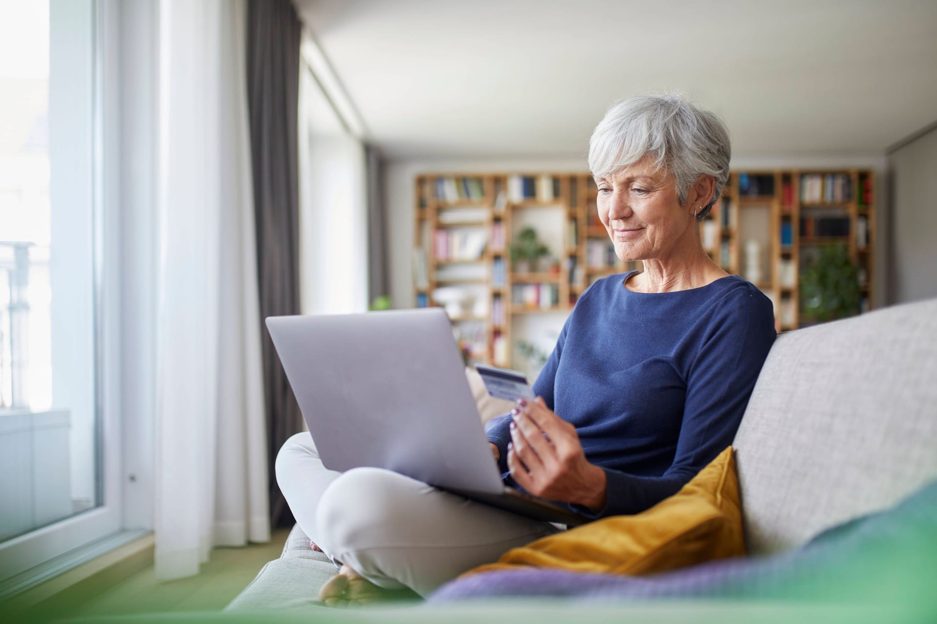 Nicht junge Menschen: Immer mehr Senioren nutzen Online-Banking.
