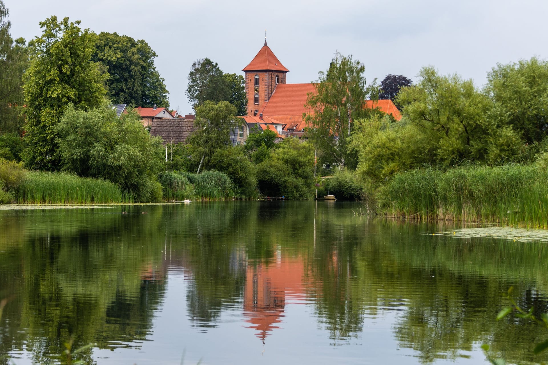 Kirche in Preetz (Archivbild): Urlauber schätzen die Ausflugsmöglichkeiten.