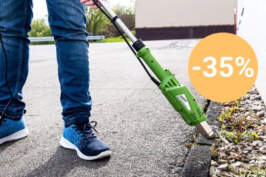 Der Unkrautvernichter von Brüder Mannesmann ist jetzt bei Aldi wieder im Angebot.
