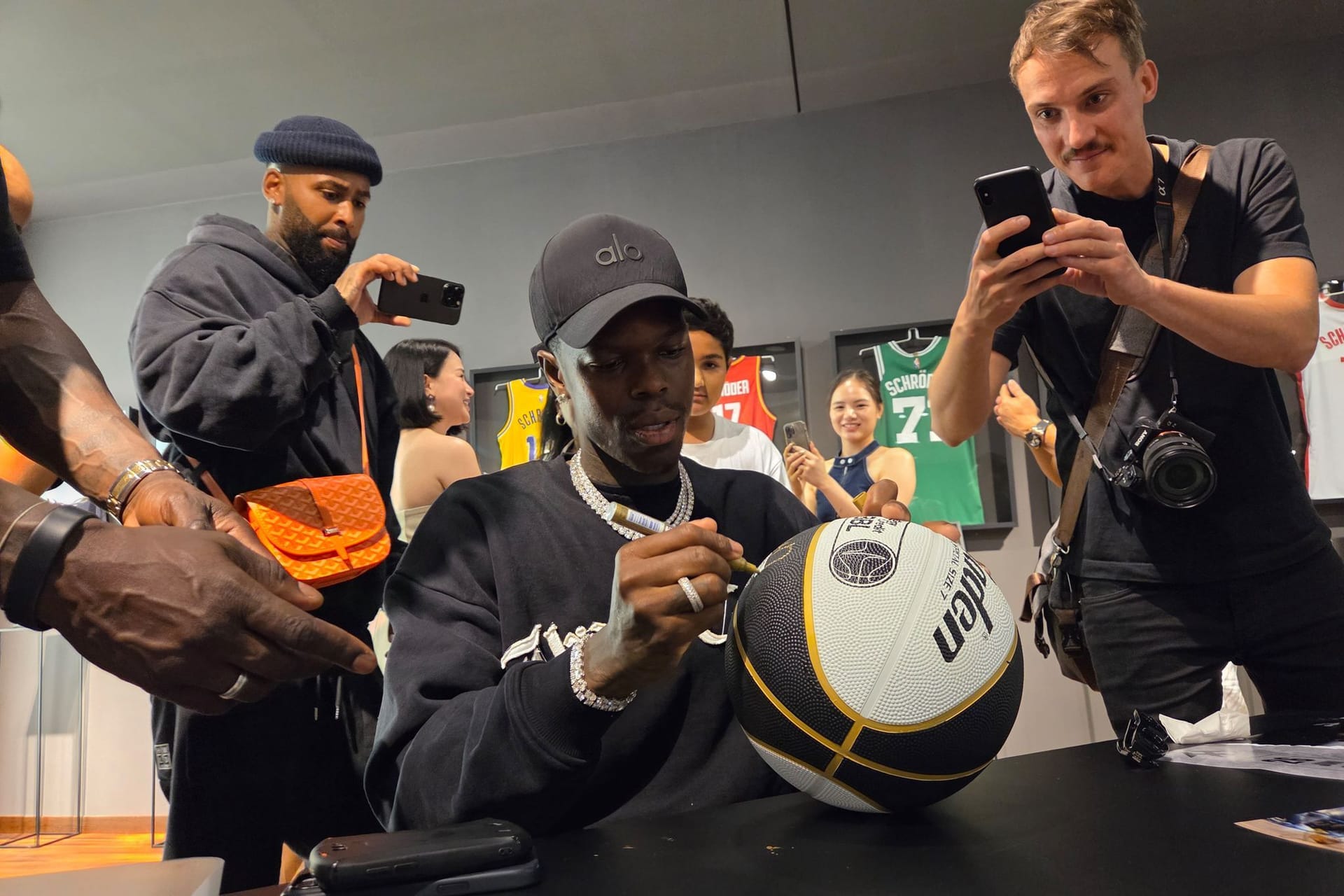 Dennis Schröder