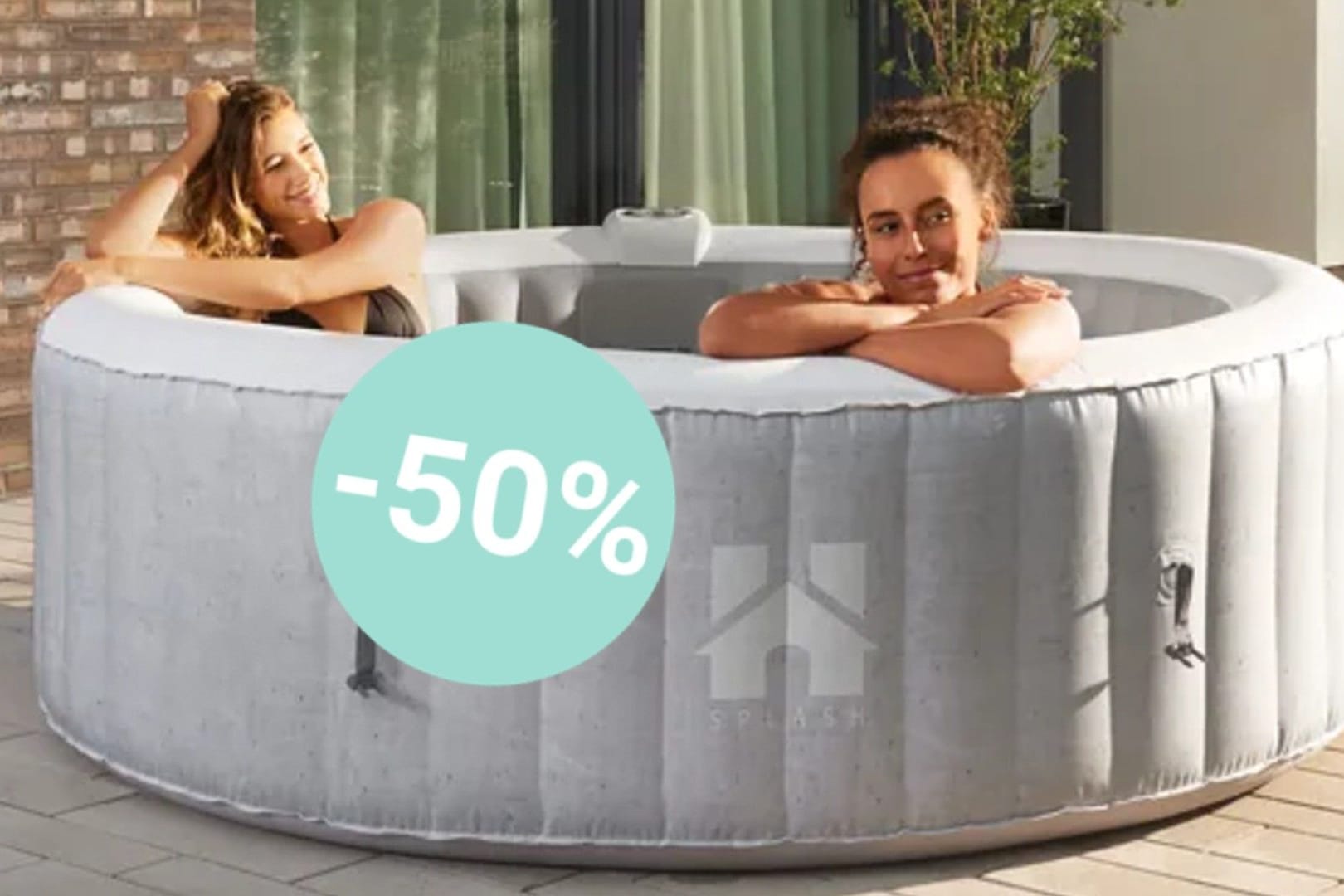 Aldi-Angebot: Den aufblasbaren Whirlpool von Home Deluxe gibt es jetzt zum Aktionspreis – für unter 300 Euro.