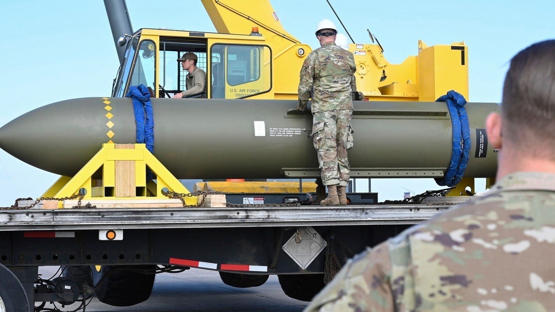 Nahostkonflikt - Bunkerbrecher USA Nahostkonflikt - Bunkerbrecher USA