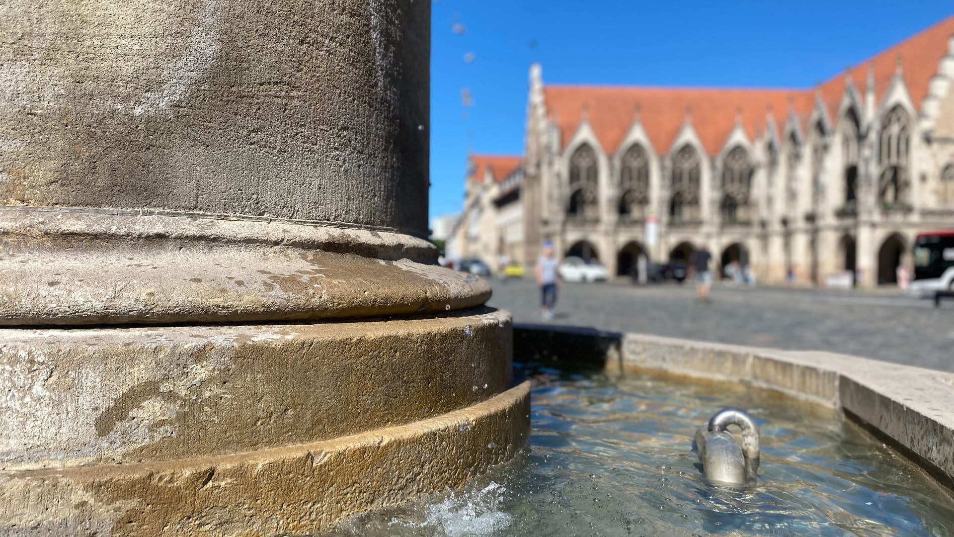 Hitze in Braunschweig: In der Stadt, hier zu sehen ist der Altstadtmarkt, wird es heiß in den kommenden Tagen.