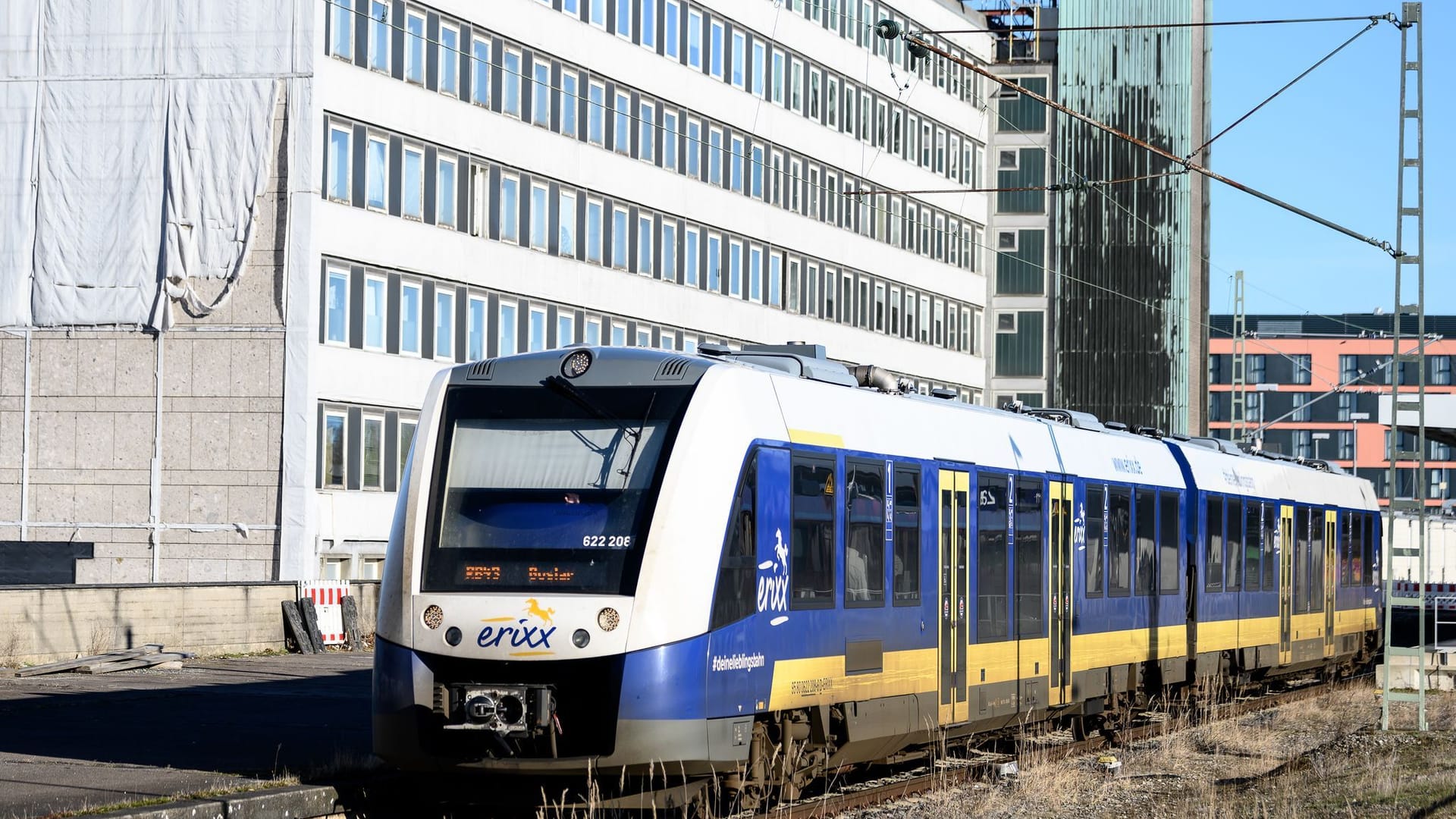 Eine Bahn vom Eisenbahnverkehrsunternehmen Erixx Eine Bahn vom Eisenbahnverkehrsunternehmen Erixx