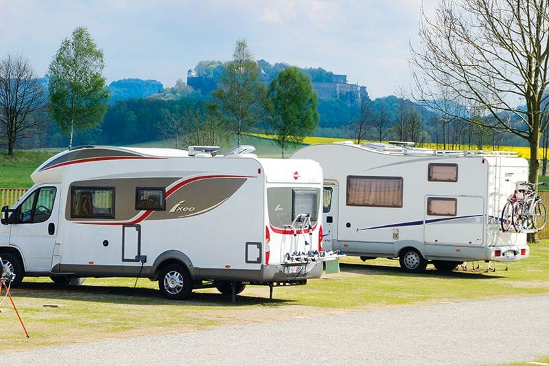 Blick auf den Camping-Stellplatz: Der Stellplatz Struppen überzeugte nicht nur mit seiner Lage in der Sächsischen Schweiz.