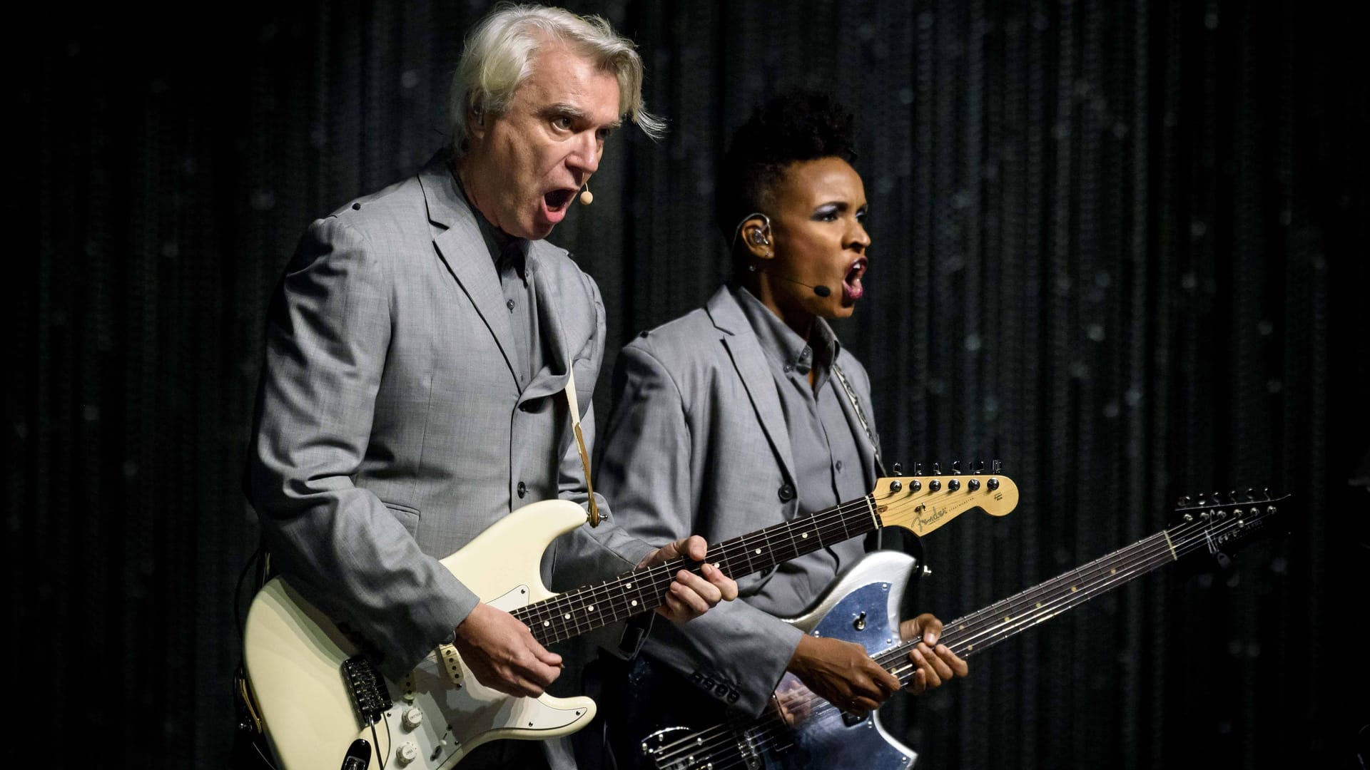 David Byrne (Archivbild): Er spielt ein Konzert im Berliner Tempodrom. David Byrne (Archivbild): Er spielt ein Konzert im Berliner Tempodrom.