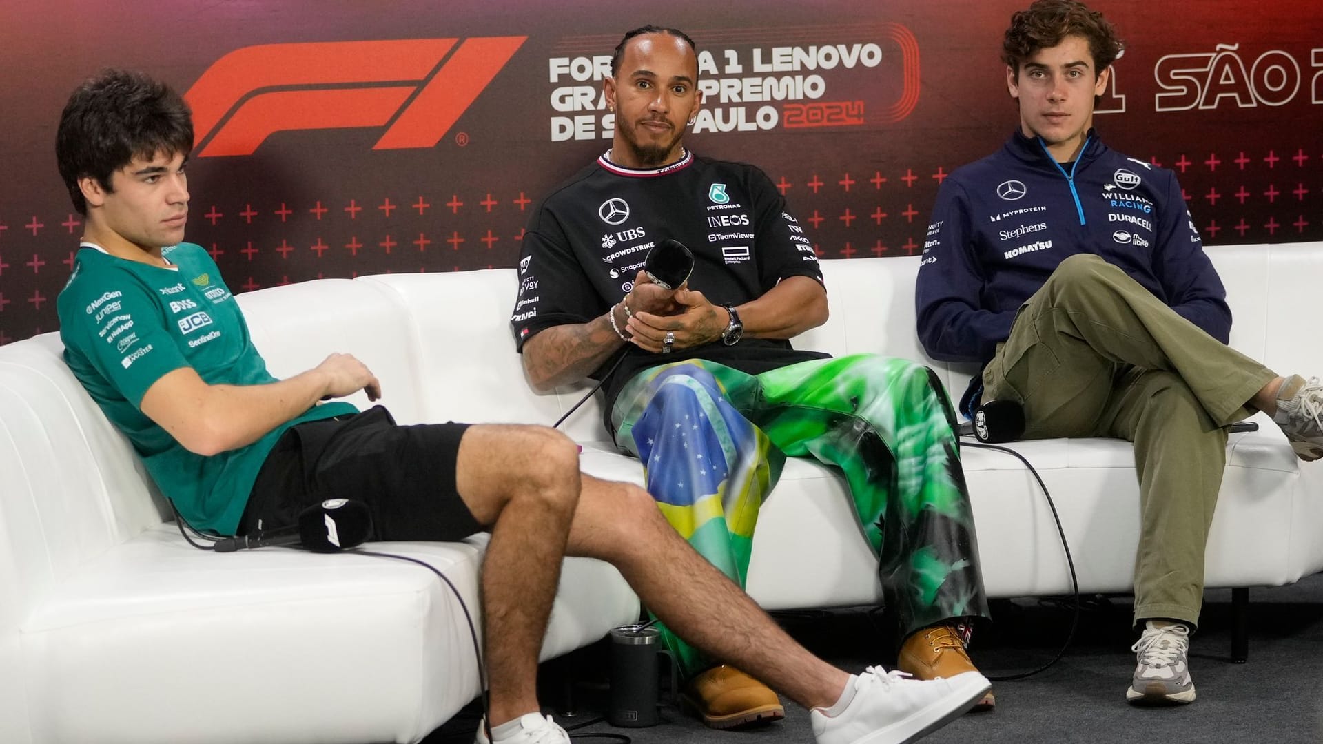 Lewis Hamilton und Franco Colapinto Lewis Hamilton und Franco Colapinto