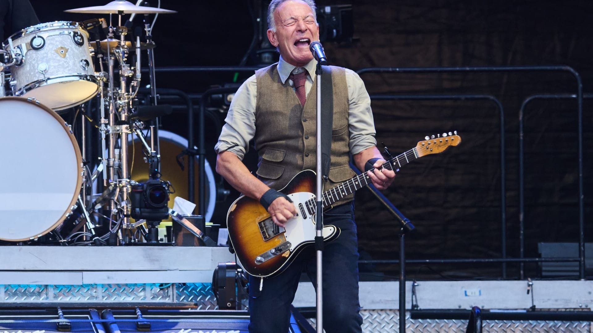 Bruce Springsteen and The E Street Band spielen im Olympiastadion zur Europatournee 2025.