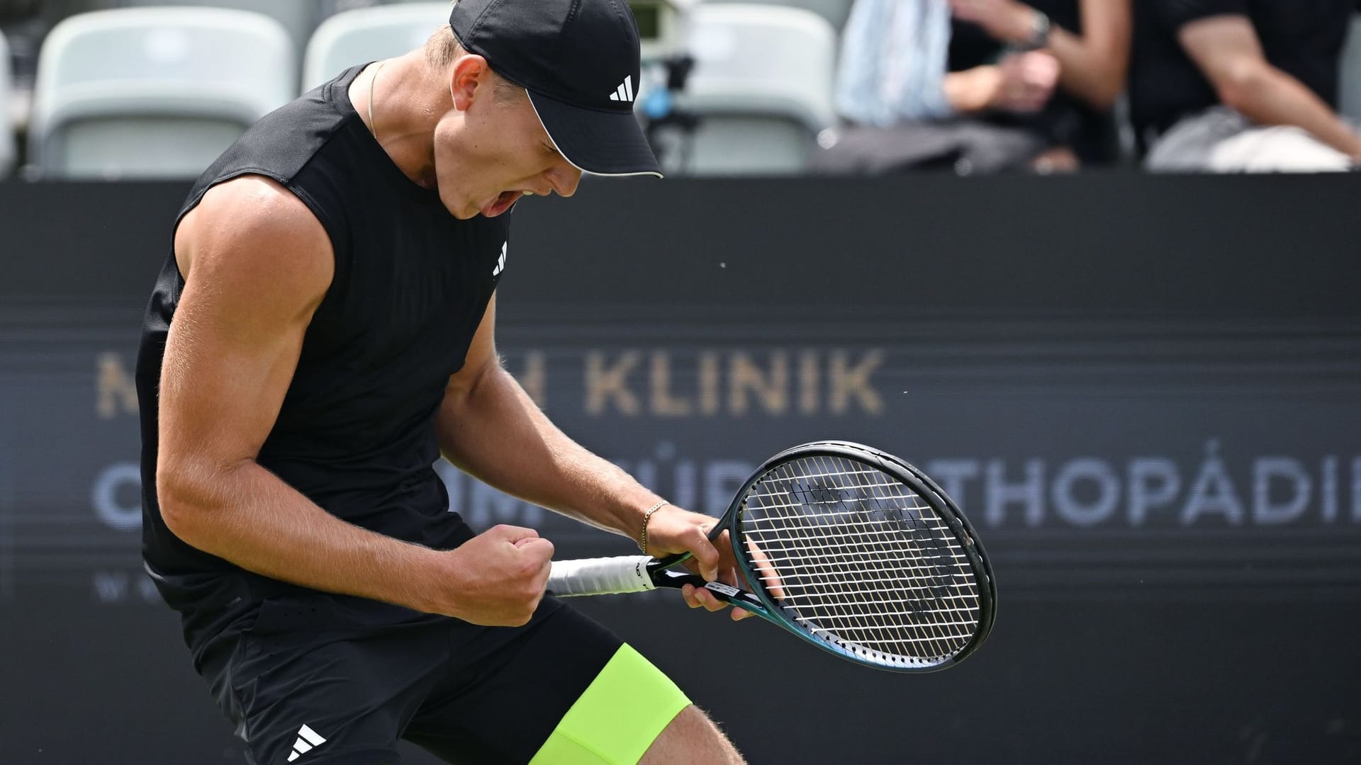 Tennis: ATP-Tour - Stuttgart Tennis: ATP-Tour - Stuttgart