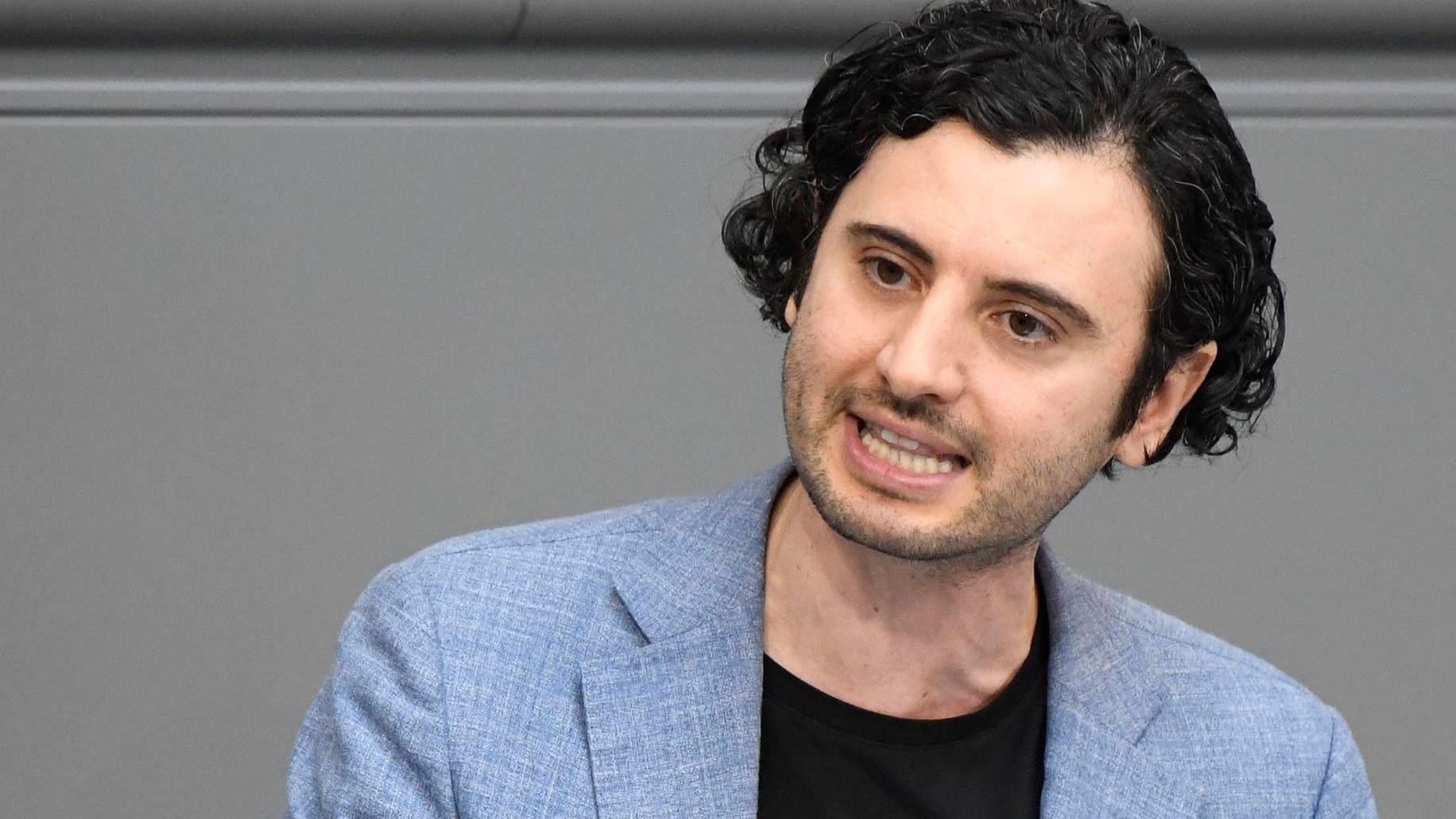 Bundestagsabgeordneter Hakan Demir (SPD): Die Koalition wolle das neue Gesetz möglichst menschenwürdig gestalten, sagt er.