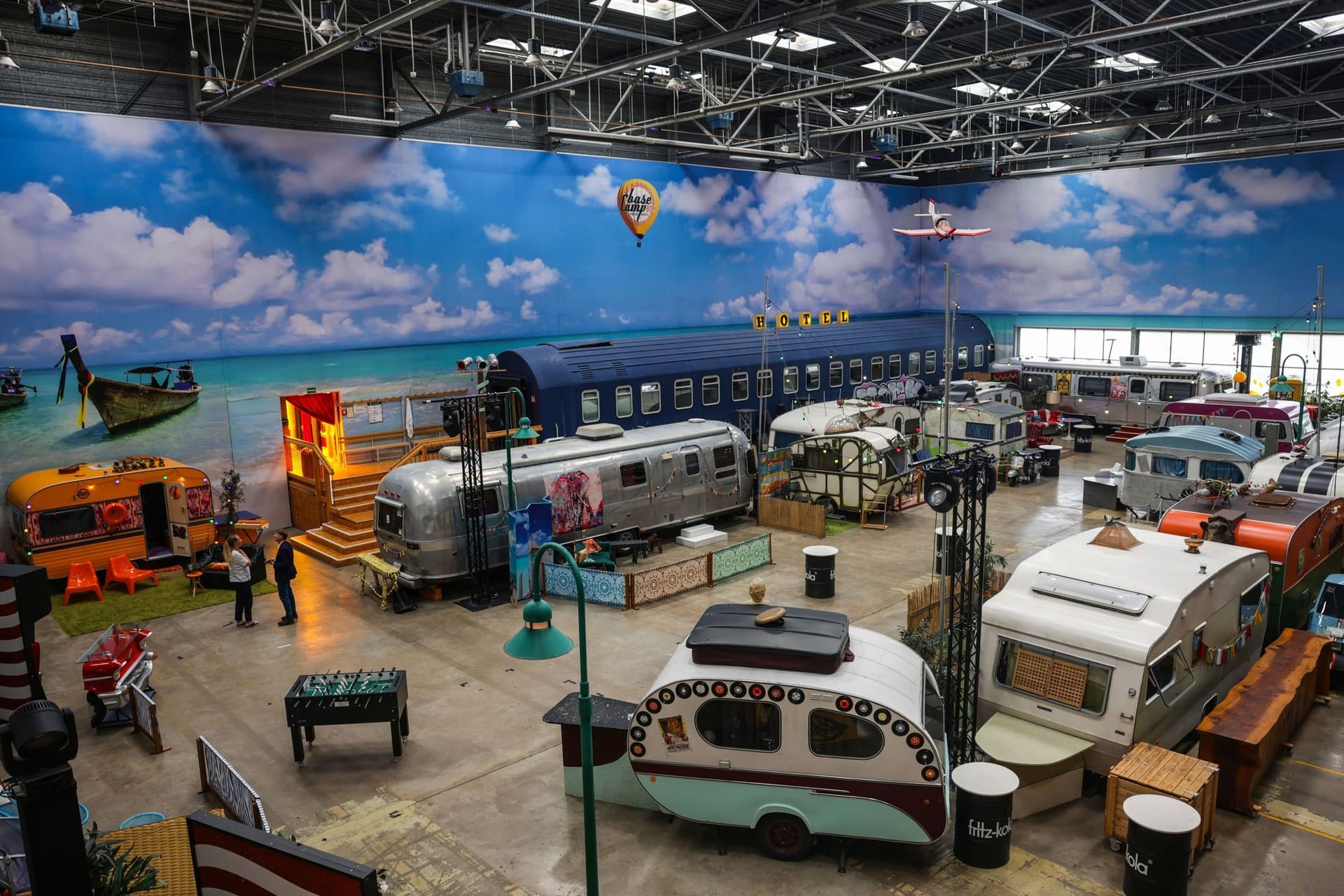 Indoor-Camping