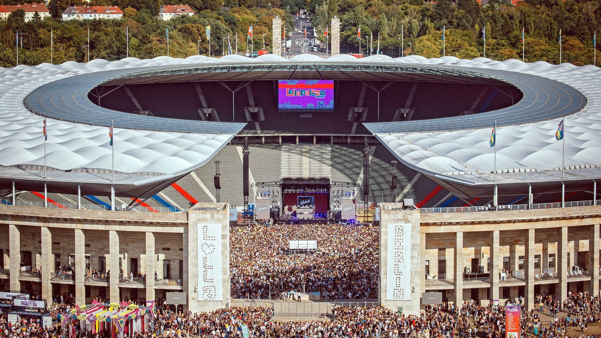 Lollapalooza-Festival in 2018 (Archivbild): Seit diesem Jahr findet das Event am Olympiastadion statt. Lollapalooza-Festival in 2018 (Archivbild): Seit diesem Jahr findet das Event am Olympiastadion statt.