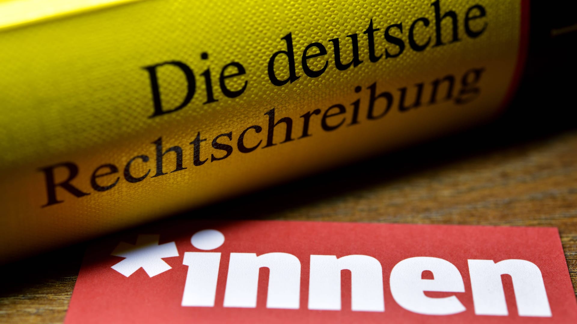 Geschlechtersensible Sprache: So umstritten ist das Gendern.