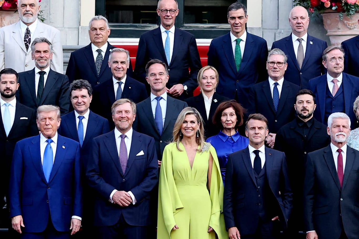 König Willem-Alexander und Königin Máxima: Sie empfingen die Staats- und Regierungschefs der Nato-Länder.