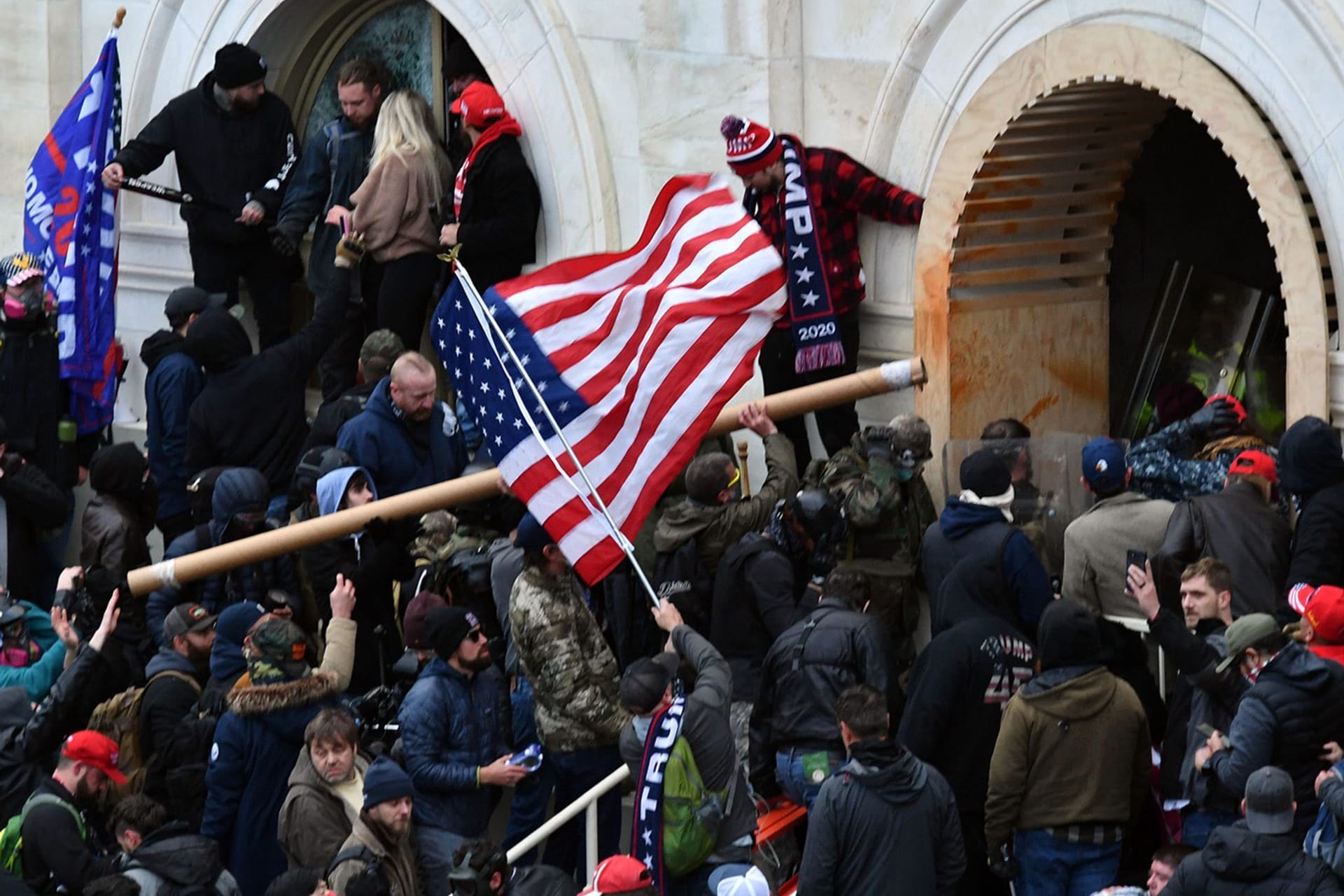 «Proud Boys» verklagen US-Regierung