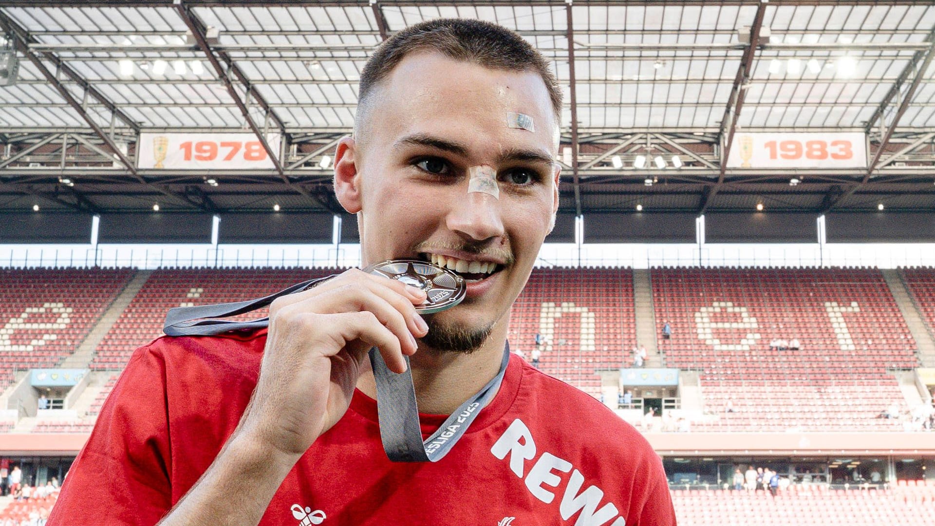 Tim Lemperle nach dem Zweitligafinale (Archivfoto): Er wechselt ablösefrei nach Hoffenheim. Tim Lemperle nach dem Zweitligafinale (Archivfoto): Er wechselt ablösefrei nach Hoffenheim.
