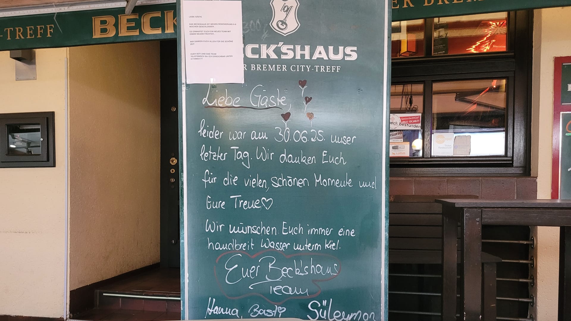 Trauriger Aushang: Mit diesen Worten verabschiedete sich das Team von Achim's Beck'shaus vor kurzem von seinen Gästen.
