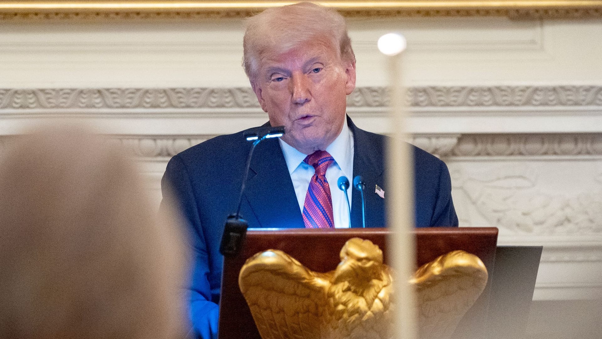 Donald Trump spricht bei einem Abendessen im Weißen Haus: Er kündigte die Freilassung weiterer Geiseln aus der Hamas-Gefangenschaft an.