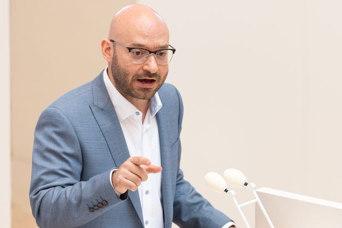 Brandenburgs Innenminister René Wilke (Parteilos): Der Politiker will die Bürgermeisterin der Stadt Spremberg unterstützen.