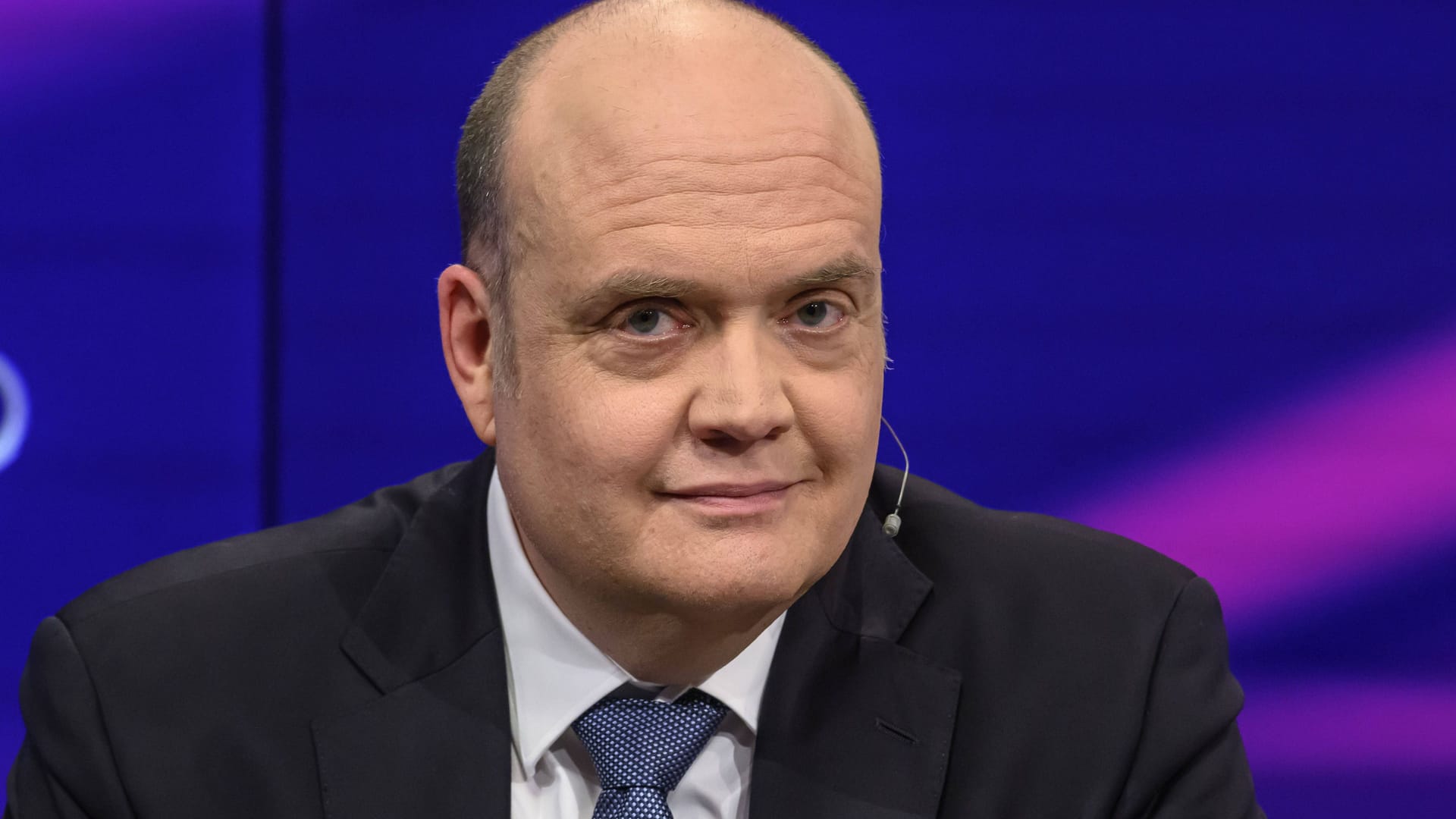 Robin Alexander weiß, was der Kanzler plant.