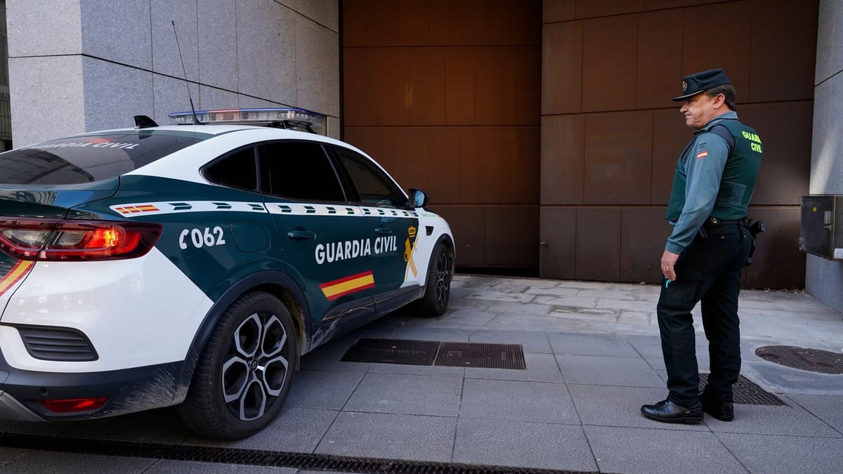 Kinder eingesperrt: Deutschen drohen in Spanien 25 Jahre