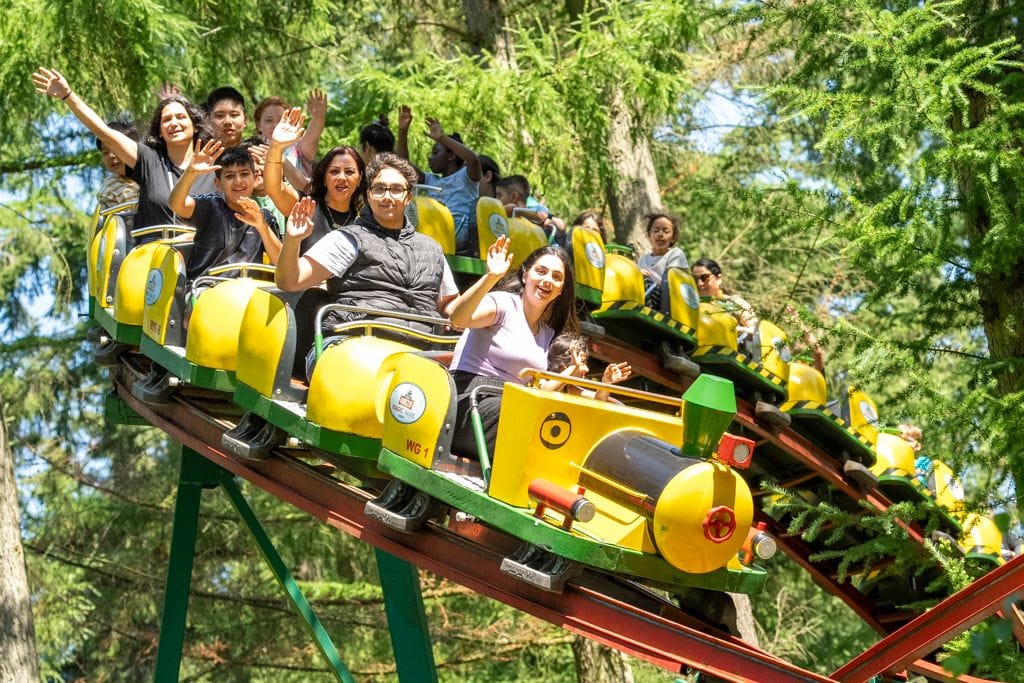 Achterbahn im Magic Park Verden: Wer traut sich die Herausforderung zu?