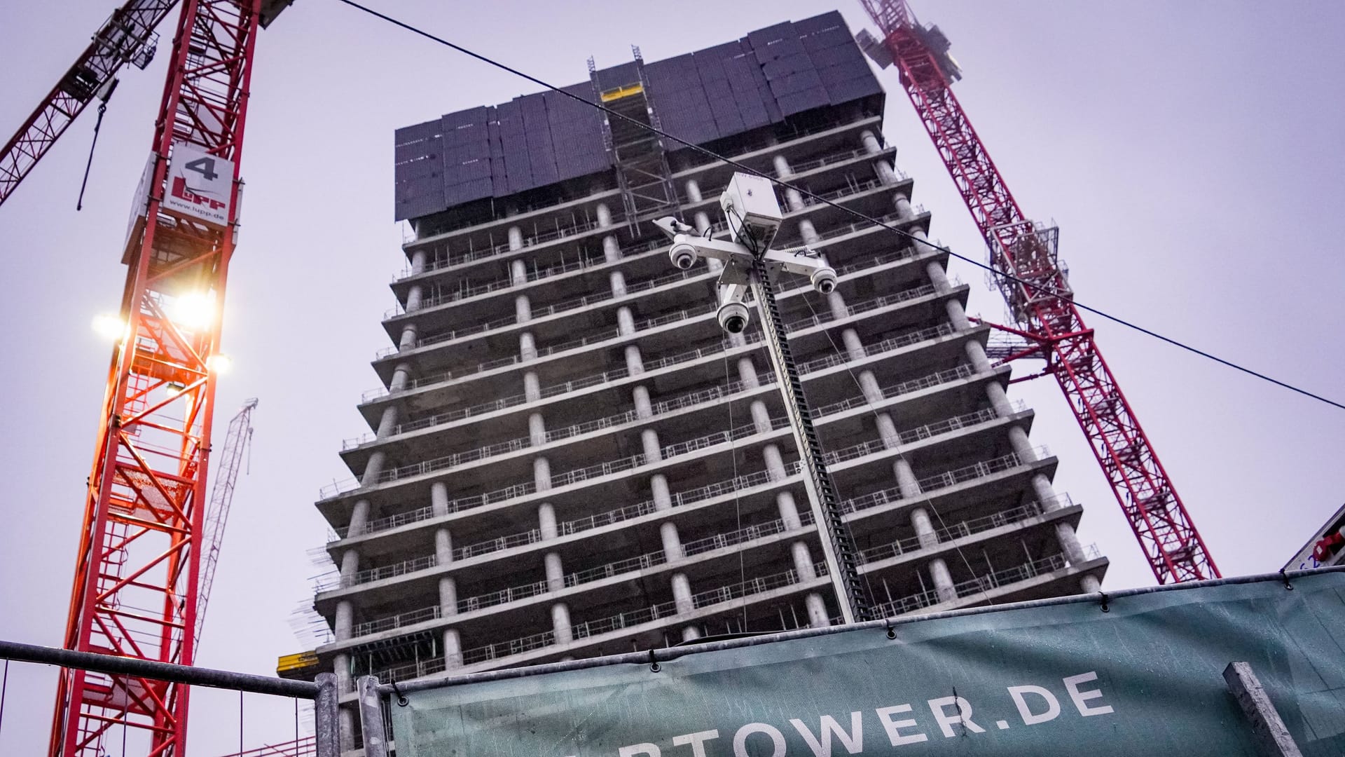 Der Elbtower in Hamburg: Seit der Pleite des ursprünglichen Investors steht die Baustelle still