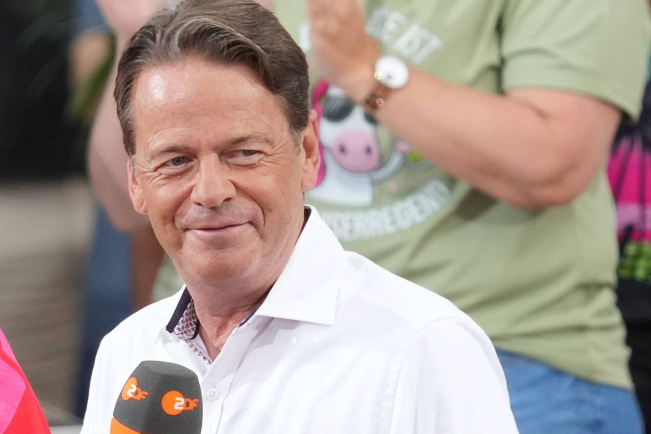 Rudi Cerne moderierte zusammen mit Andrea Kiewel den "ZDF-Fernsehgarten".