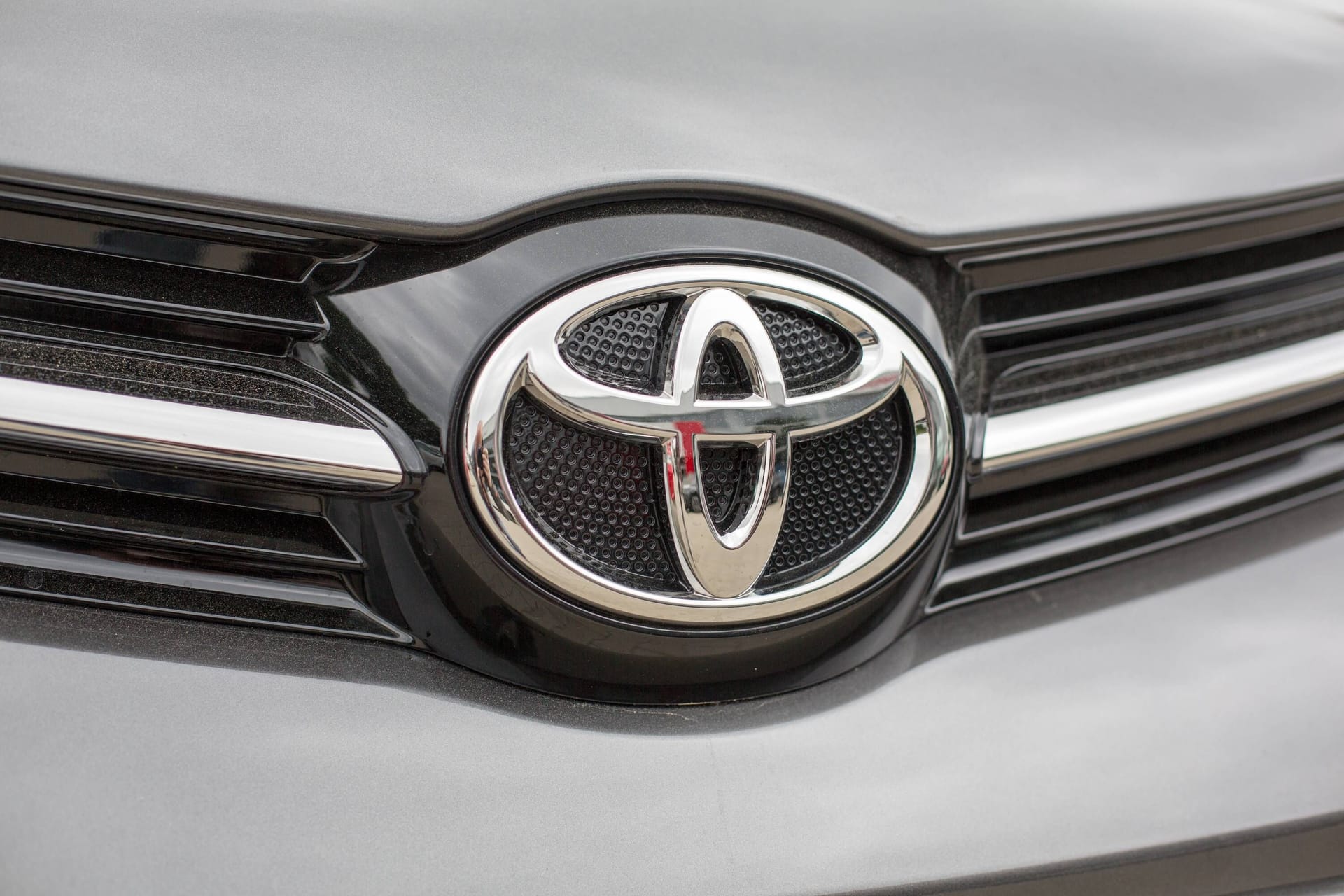 Logo von Toyota (Symbolfoto): Besitzer japanischer Modelle sollten in Hannover besonders aufpassen.