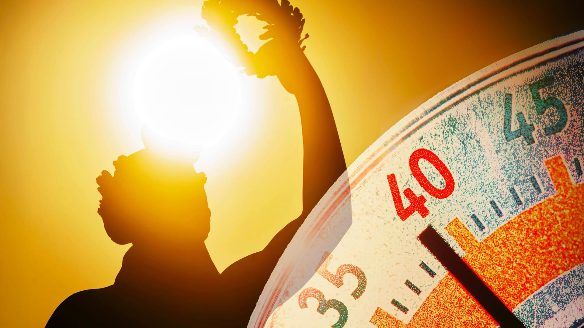 Sommerhitze auf einem Thermometer vor der Münchner Bavaria (Symbolfoto): In den kommenden Tagen wird mit einer deutlichen Abkühlung gerechnet.