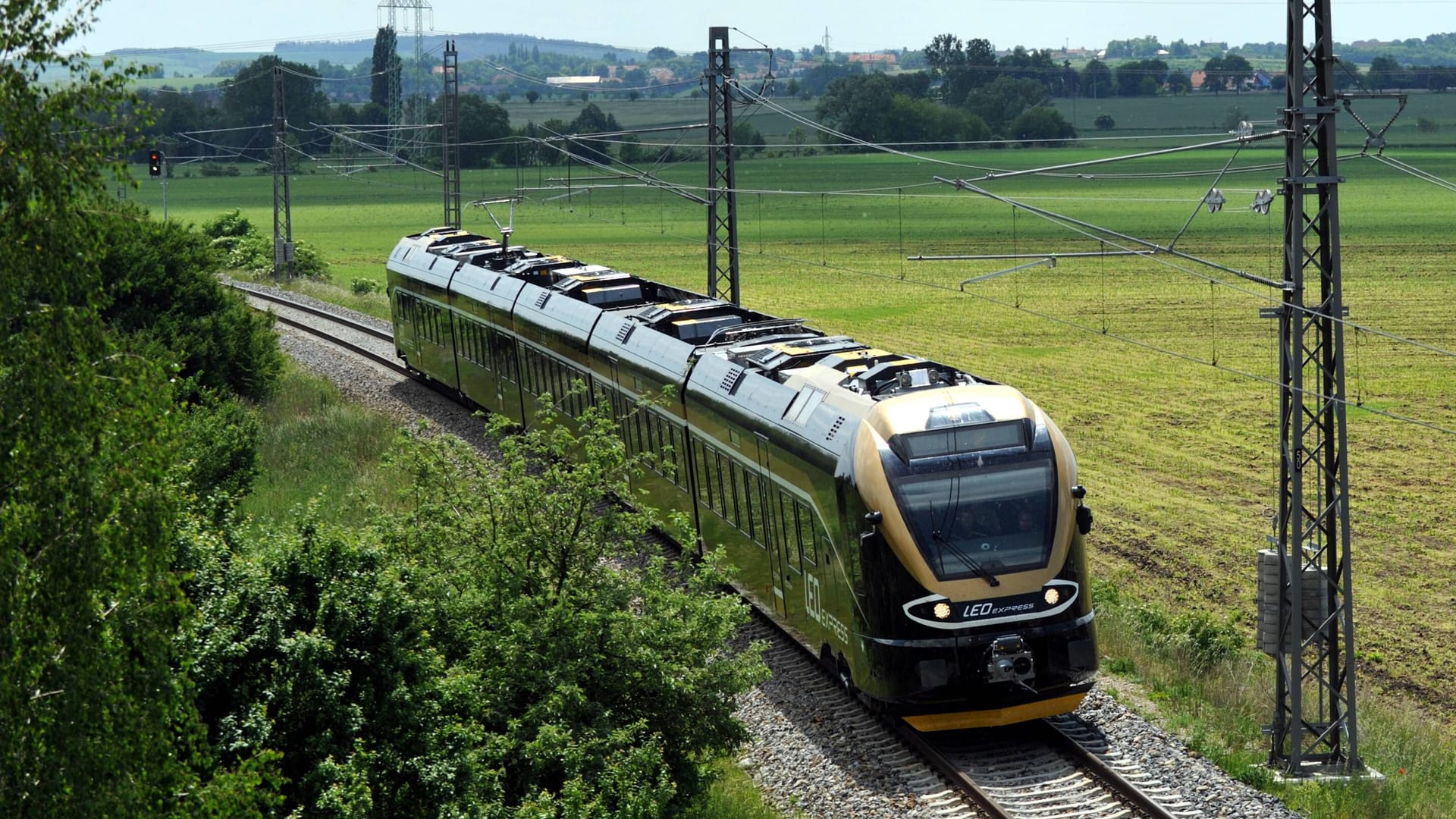 Leo-Express fährt (Symbolbild): Bald kann man bequem über Nacht von Aachen nach Bratislava reisen. Leo-Express fährt (Symbolbild): Bald kann man bequem über Nacht von Aachen nach Bratislava reisen.