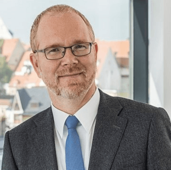 Institutschef Schulz: "Von 140 Mitarbeitern ist künftig einer nur mit Dokumentationspflichten für die drei genannten Gesetze beschäftigt."