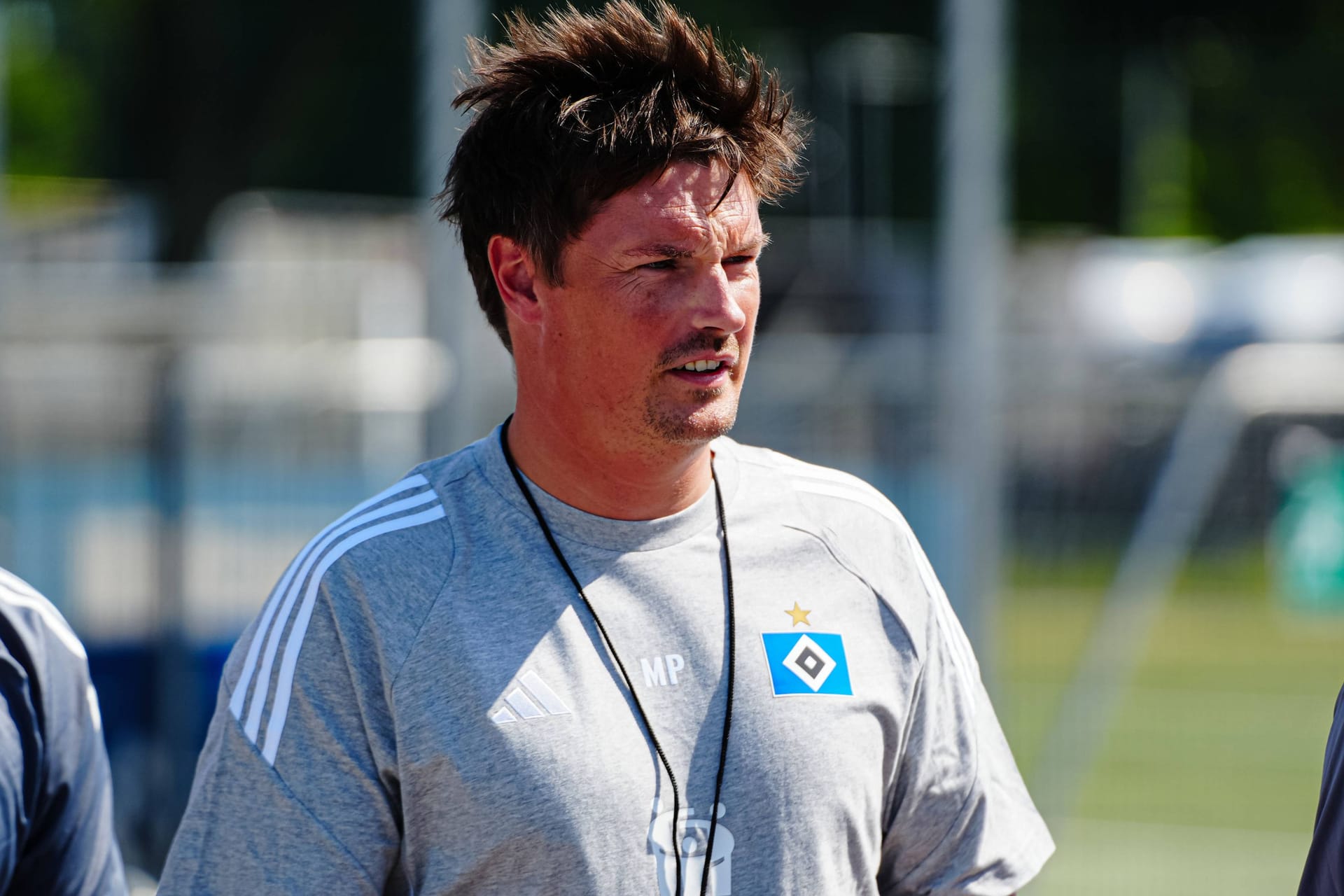 HSV-Trainer Merlin Polzin: Der 34-Jährige ist seit Ende 2024 Cheftrainer der Norddeutschen.