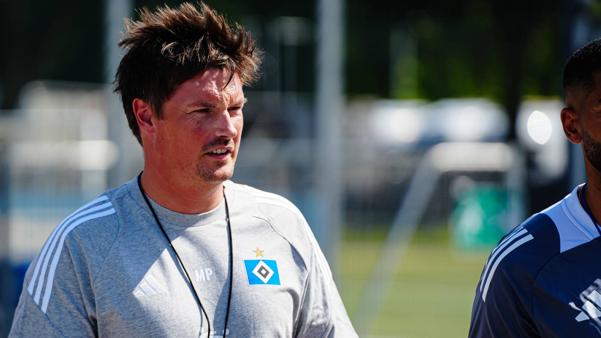 HSV-Trainer Merlin Polzin: Der 34-Jährige ist seit Ende 2024 Cheftrainer der Norddeutschen.