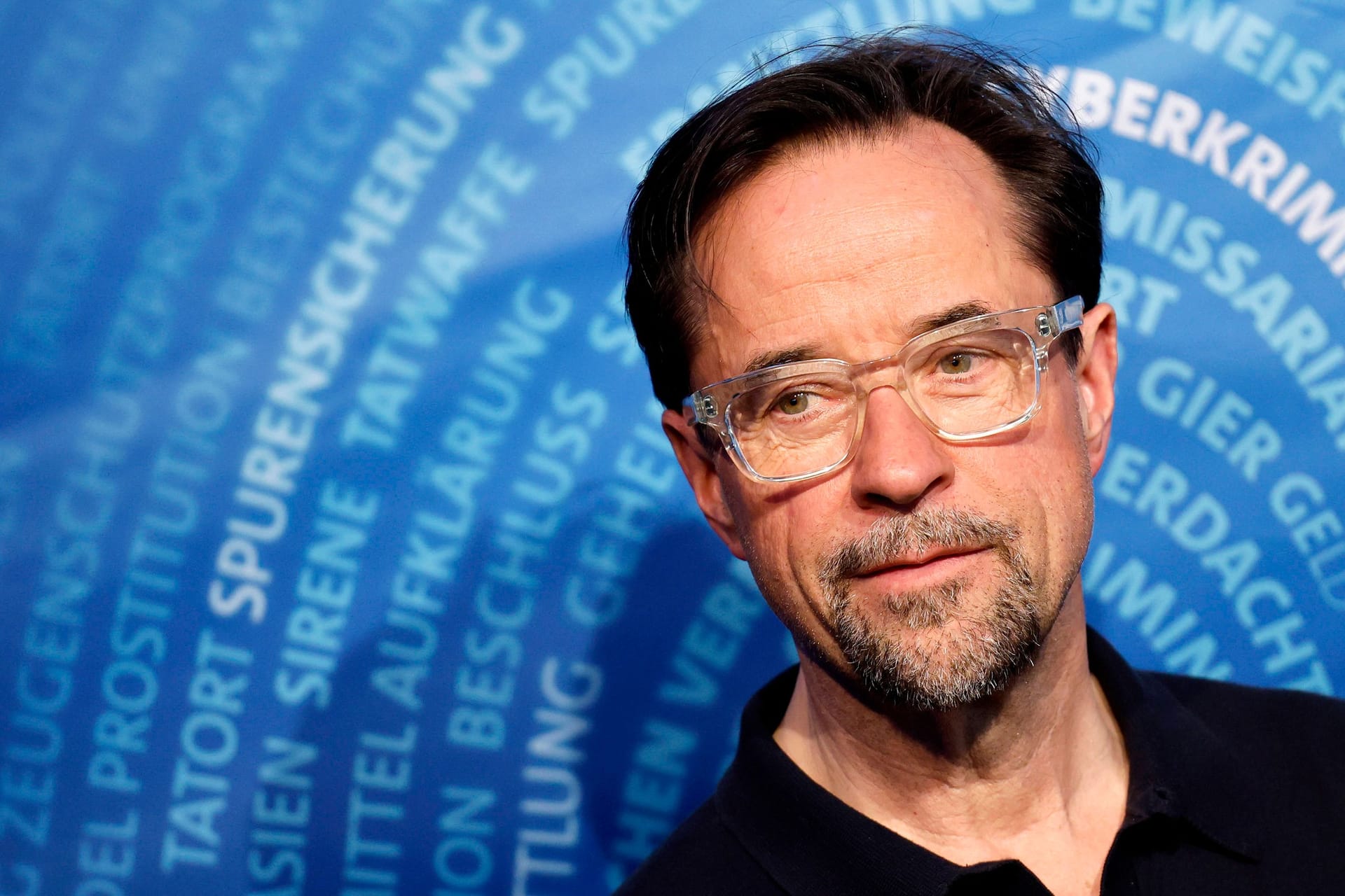Jan Josef Liefers: Er spielt eine der Kultfiguren im "Tatort"-Universum.