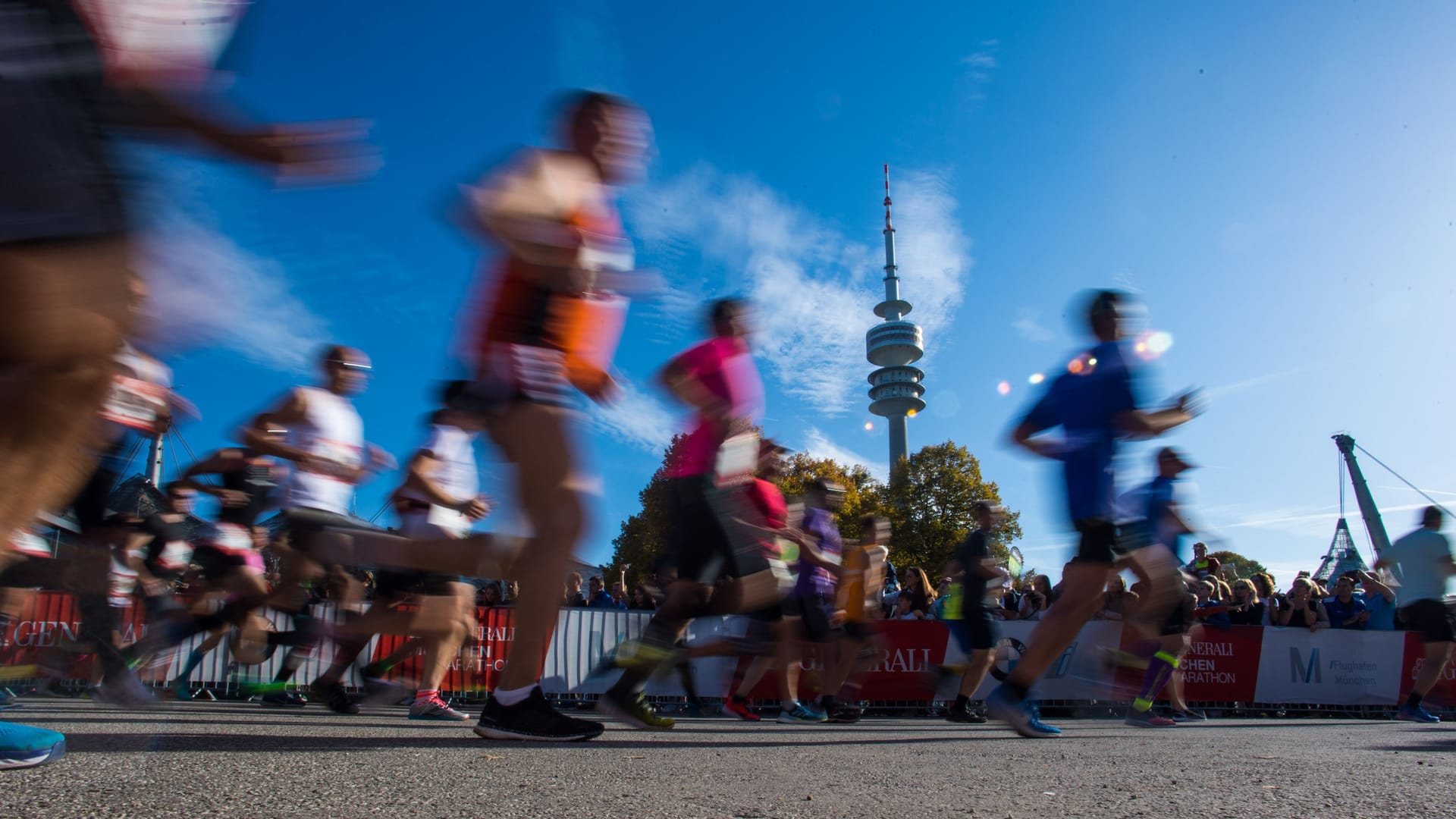 Läufer beim München Marathon (Archivbild): Läufer beim München Marathon (Archivbild):